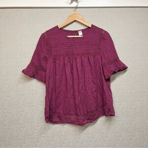 S Old Navy Pin Tuck Embroidery Trim Top